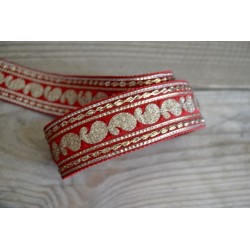 Cajou Velours Rouge 3 cm